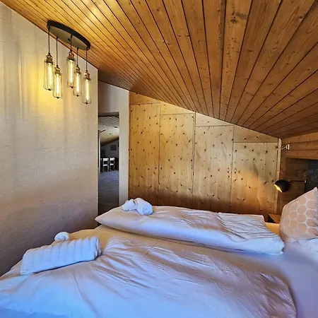 Sonnhuesli Dachwohnung *