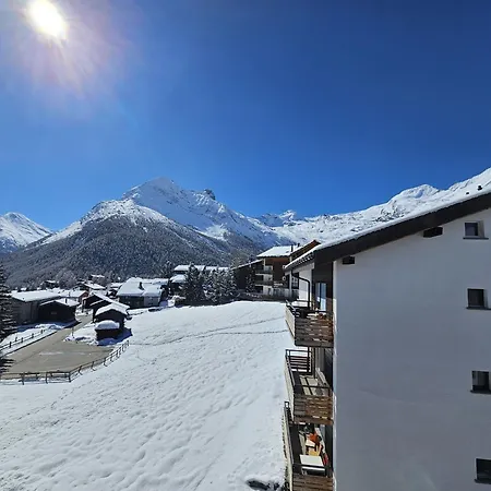 Sonnhuesli Dachwohnung Apartmán Saas Fee